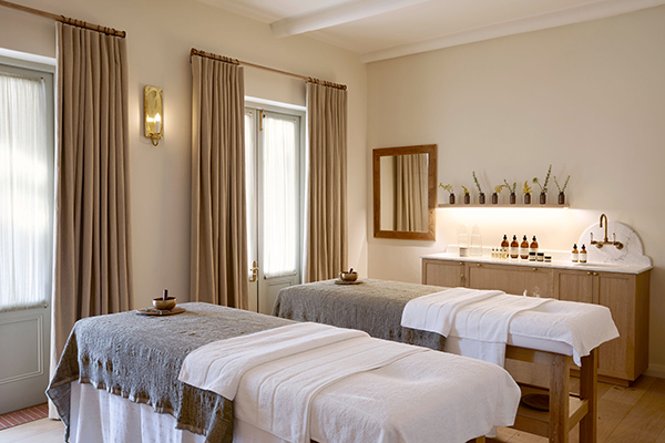 Massage - Spier hotel in Winelands, Cape Town, South Africa