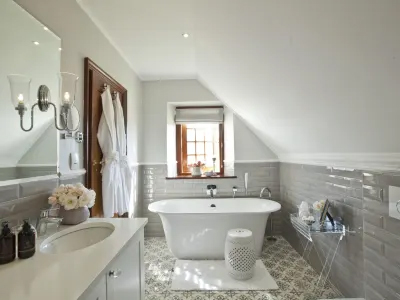 Bathroom - Steenberg Hotel - Cape Town, South Africa