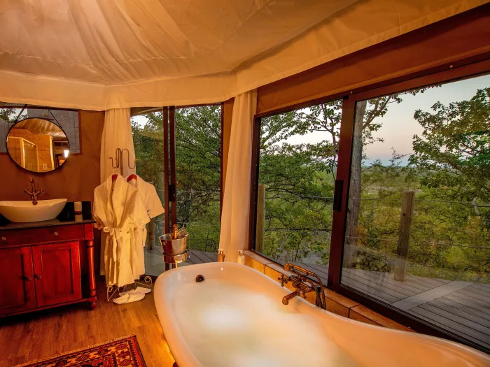 Bathroom - The Elephant Camp - Victoria Falls, Zimbabwe