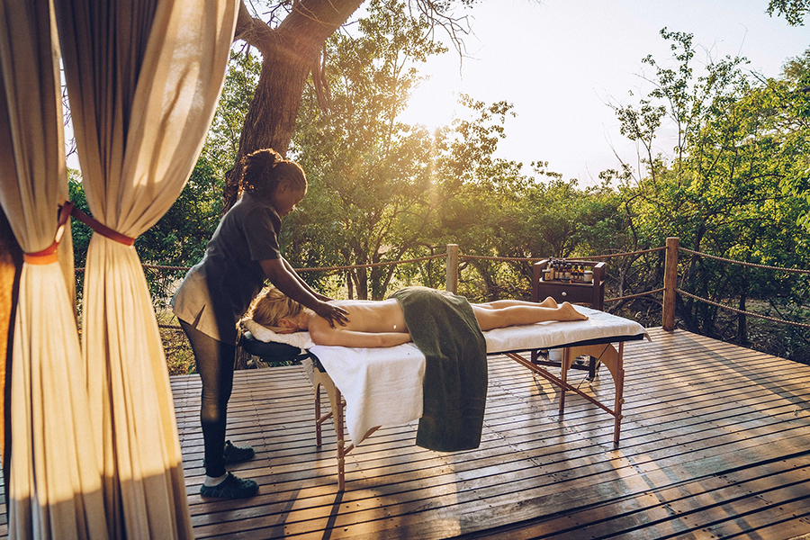 Massage - Atzaro Okavango Camp - Botswana